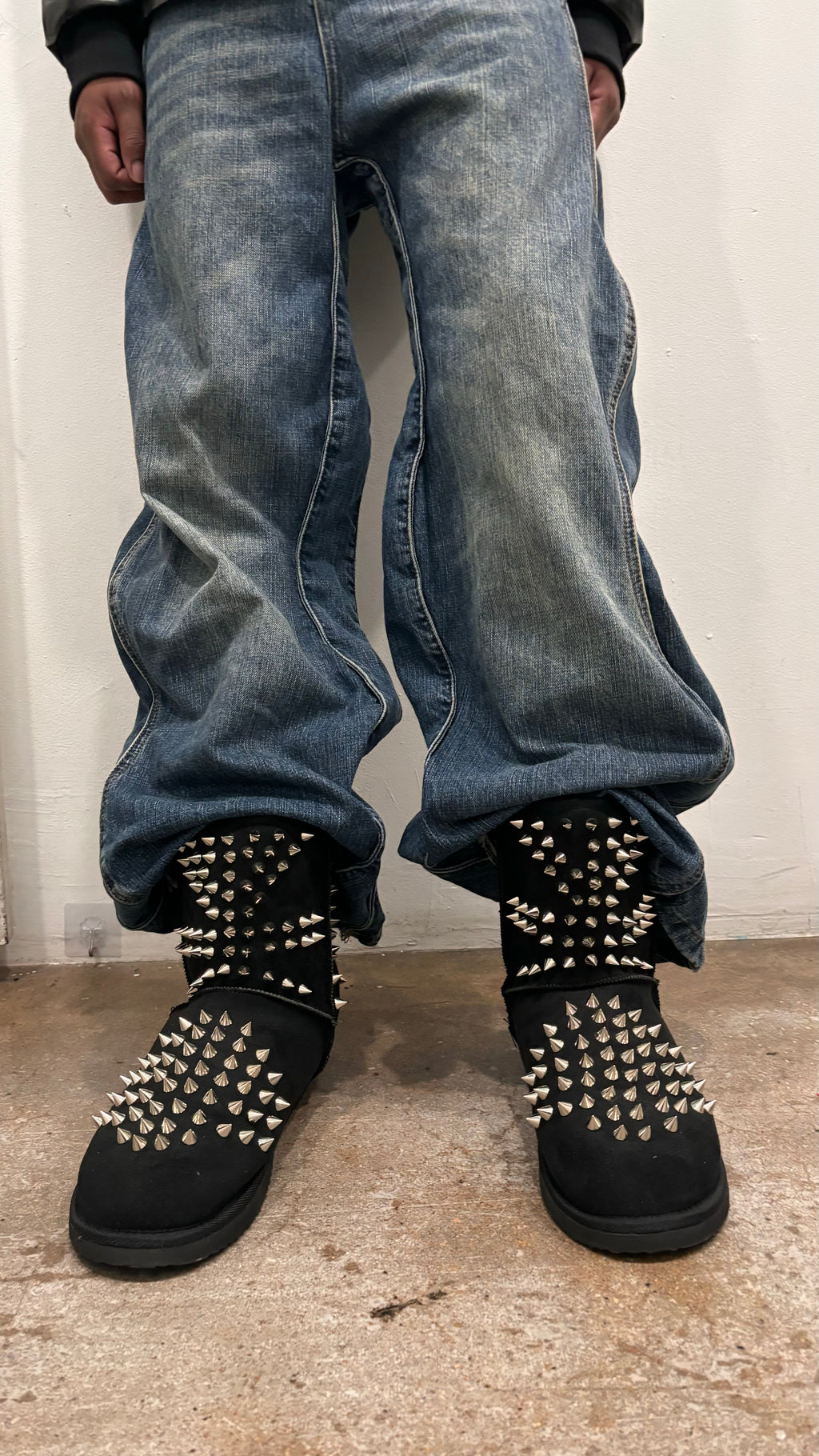 "UK" SPIKE BOOTS